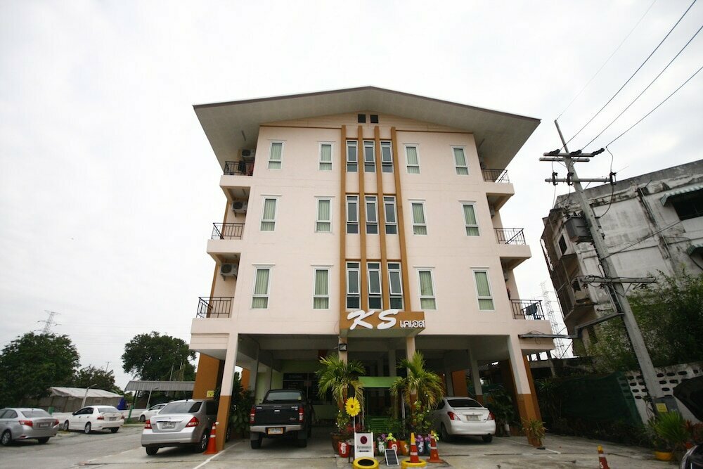 Hotel Ks Apartment, Chonburi, photo