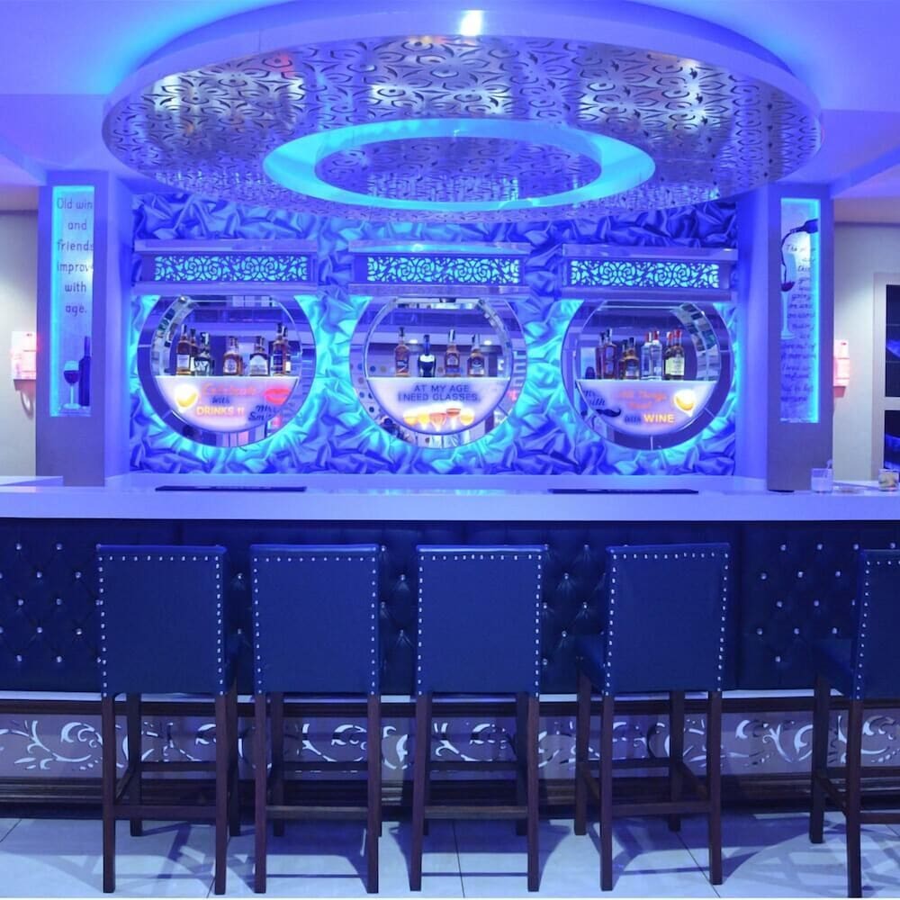 Фото Hotel Ashish Continental