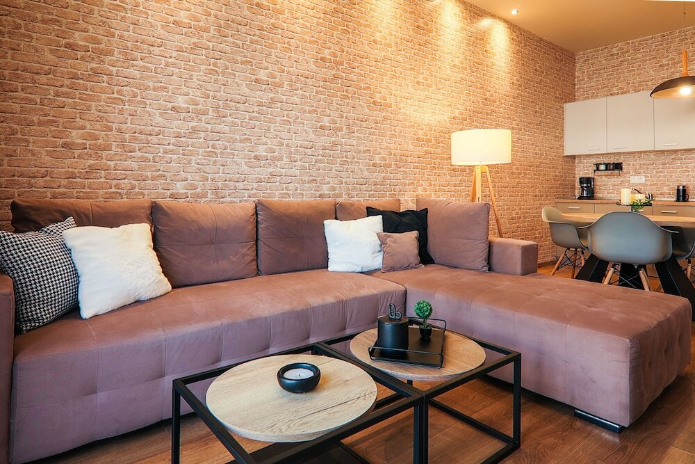 Фото Superior One Luxury Apartments