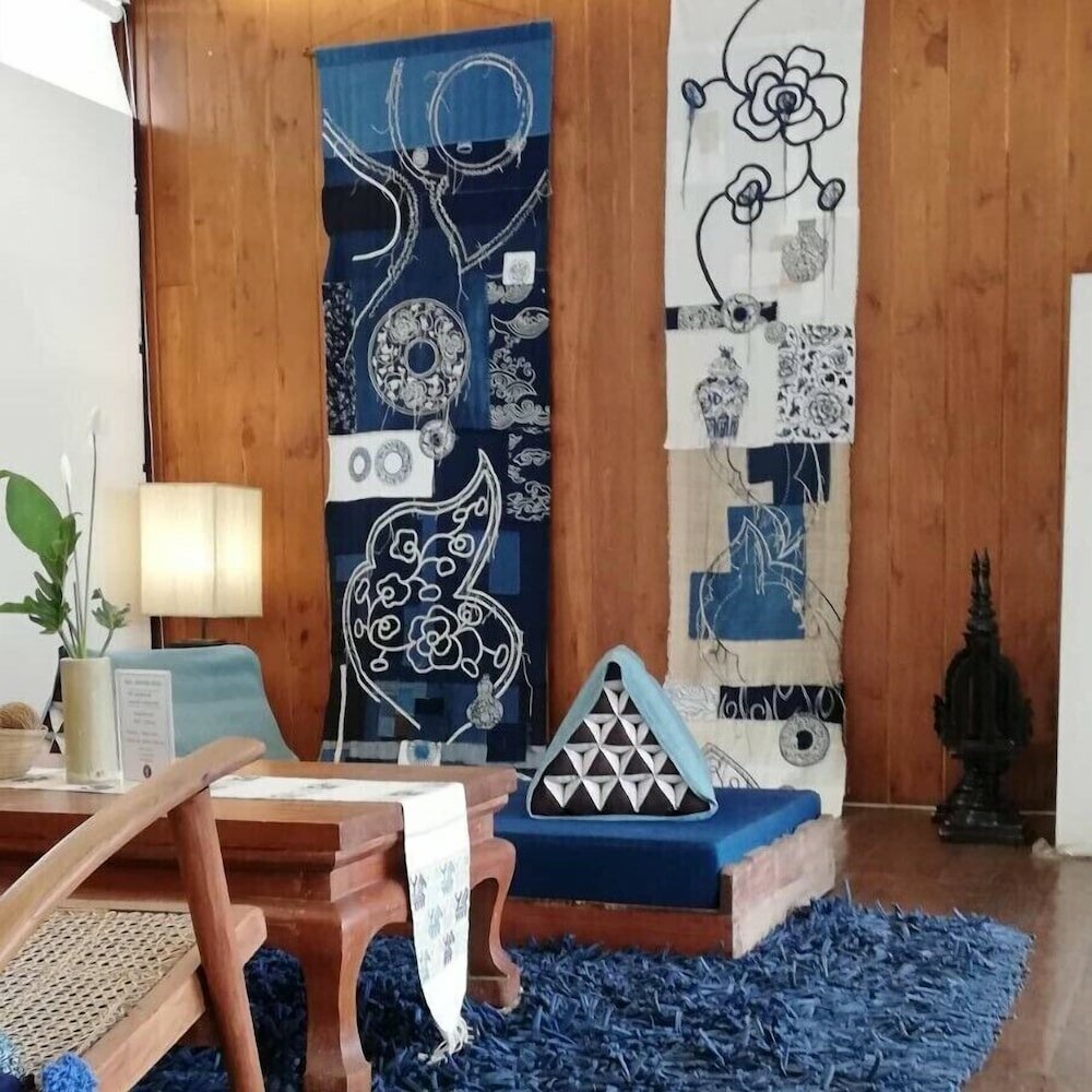 Фото Gingerbread House B&b