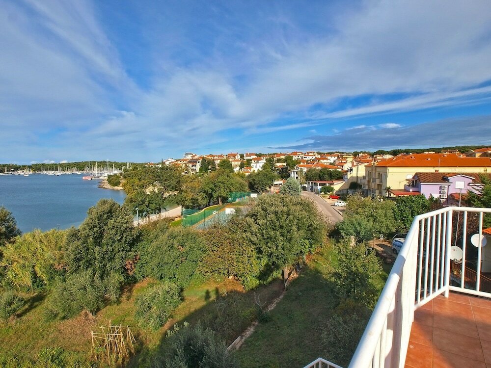 Фото Apartment Zeljko 750