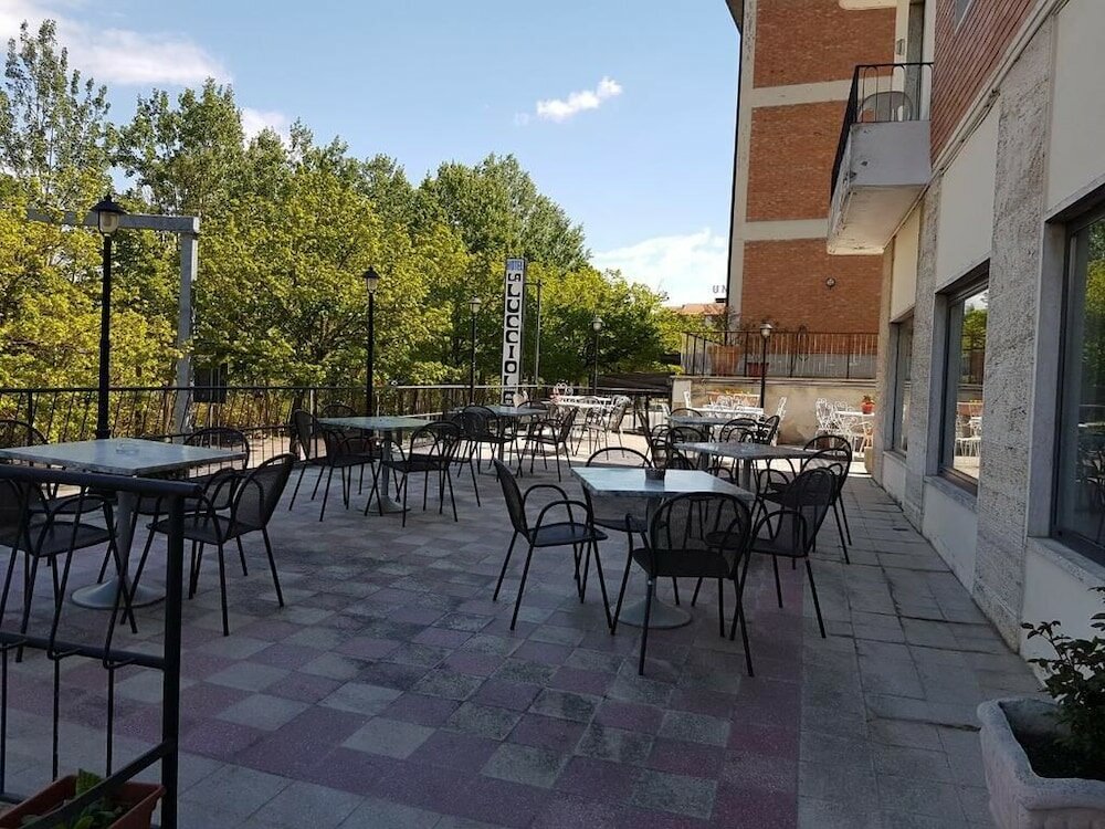 Фото Hotel la Lucciola