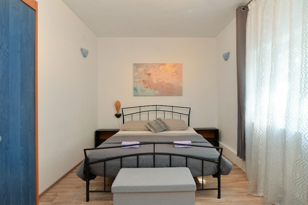 Фото Apartments Jasmine 1008