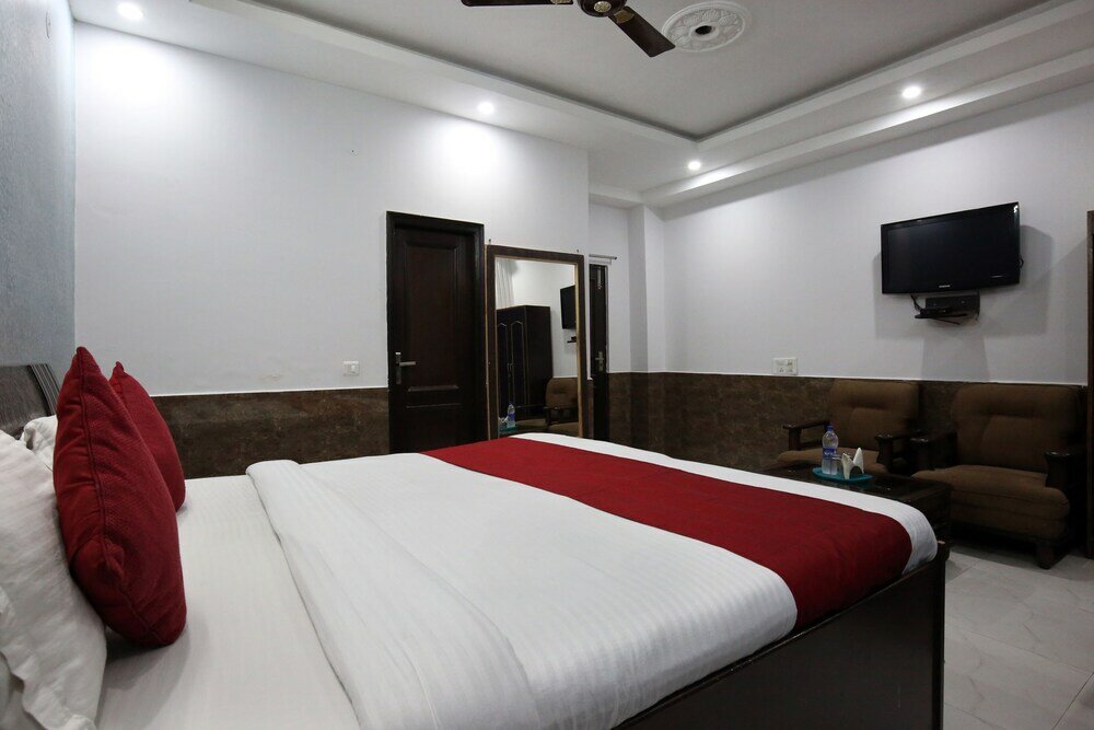 Фото Oyo 10362 Sector 45