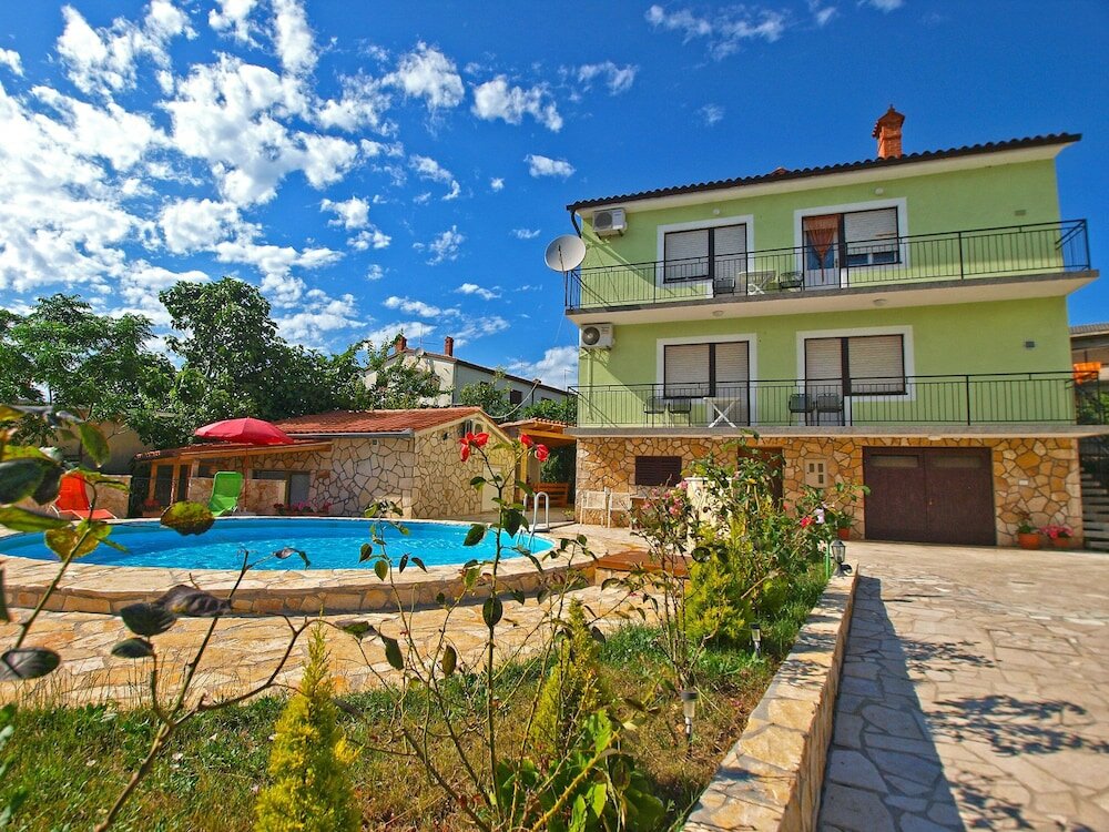 Фото Apartments Ivanka 1056