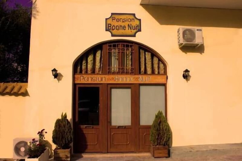 Гостиница Bonne Nuit Pension в Нафплионе