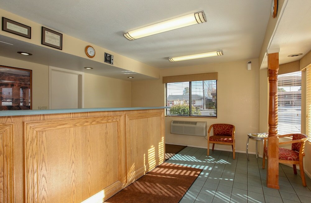 Фото Budget Inn