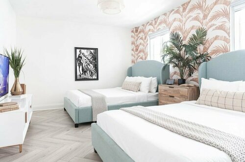 Гостиница Jurny suites - Miami Beach в Майами-Бич