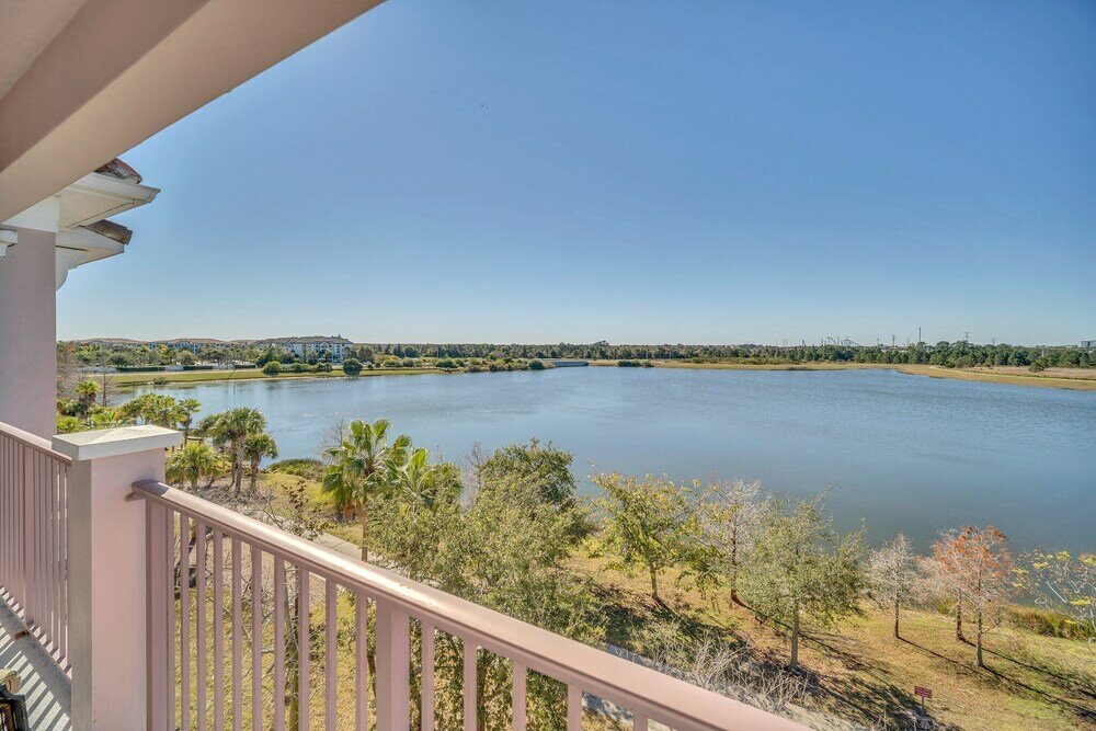 Фото Lakeview Condo, Directly Next To Pool! Near Wdw