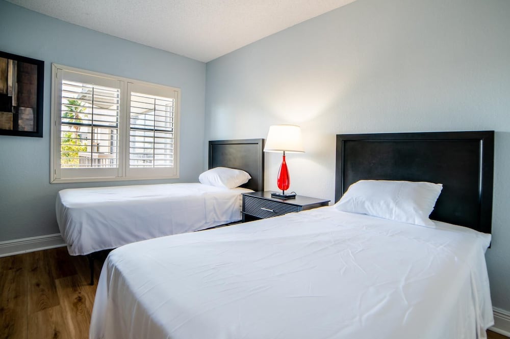 Фото Cozy Condos Near Universal & Seaworld