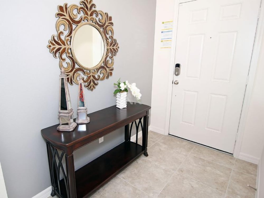 Фото Fv62387 - The Dales at West Haven - 7 Bed 6 Baths Villa