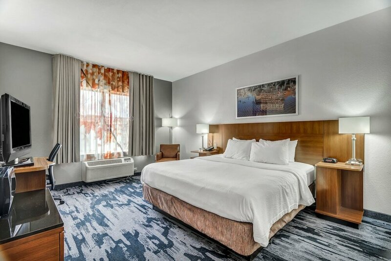 Гостиница Fairfield Inn & Suites Fort Worth/Fossil Creek в Форт-Уэрт