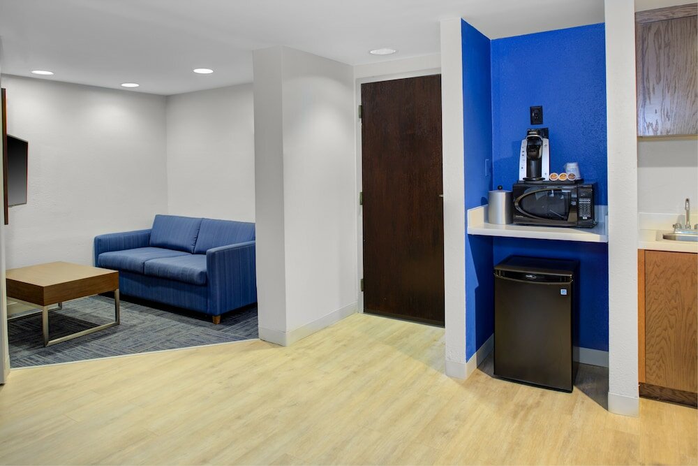 Фото Holiday Inn Express Chester, an Ihg Hotel