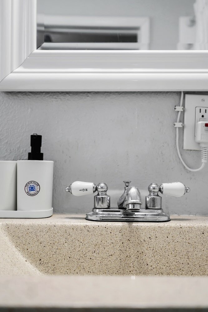 Фото The Blue House Fort Lauderdale