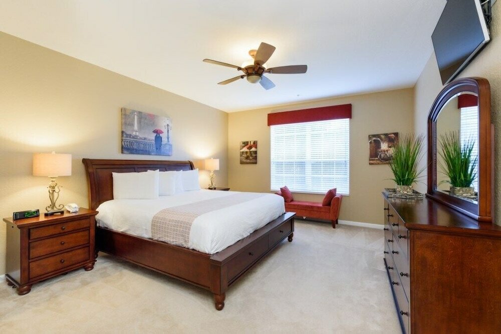 Фото Vista Cay Resort Direct Condos by Millennium Management