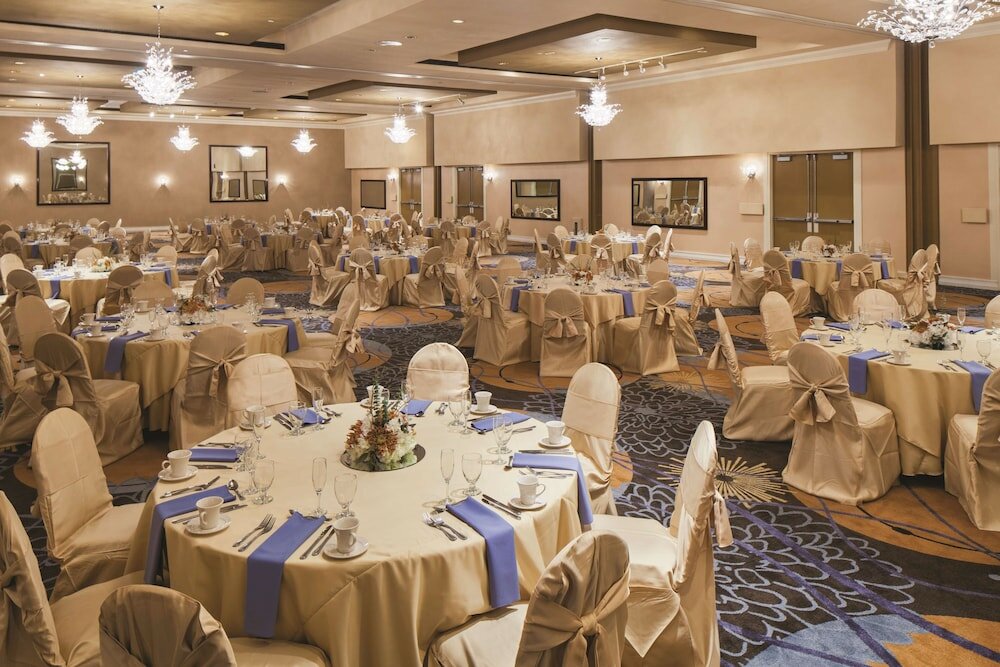 Фото DoubleTree by Hilton Hotel Orlando Downtown