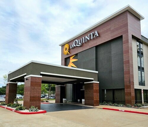 Гостиница La Quinta Inn & Suites by Wyndham Houston Stafford Sugarland