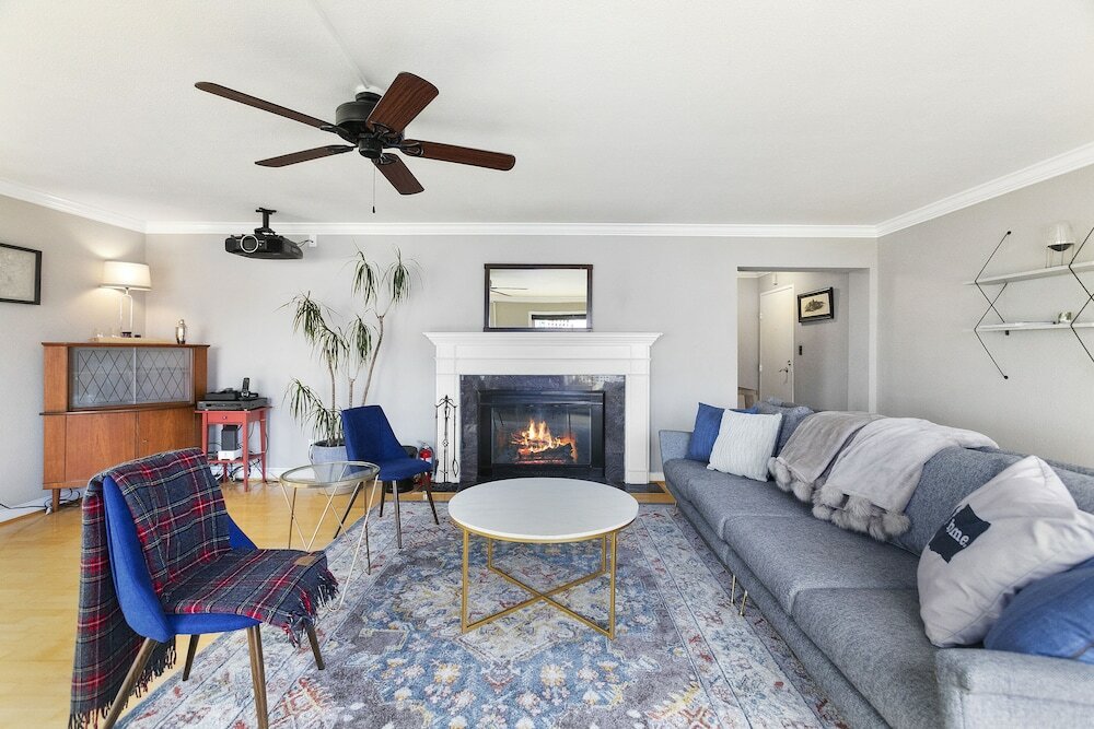 Фото Private Penthouse the heart of Seattle