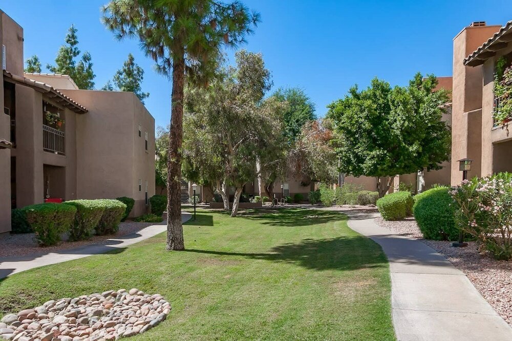 Фото Gorgeous North Scottsdale 2 Bdrm Condo
