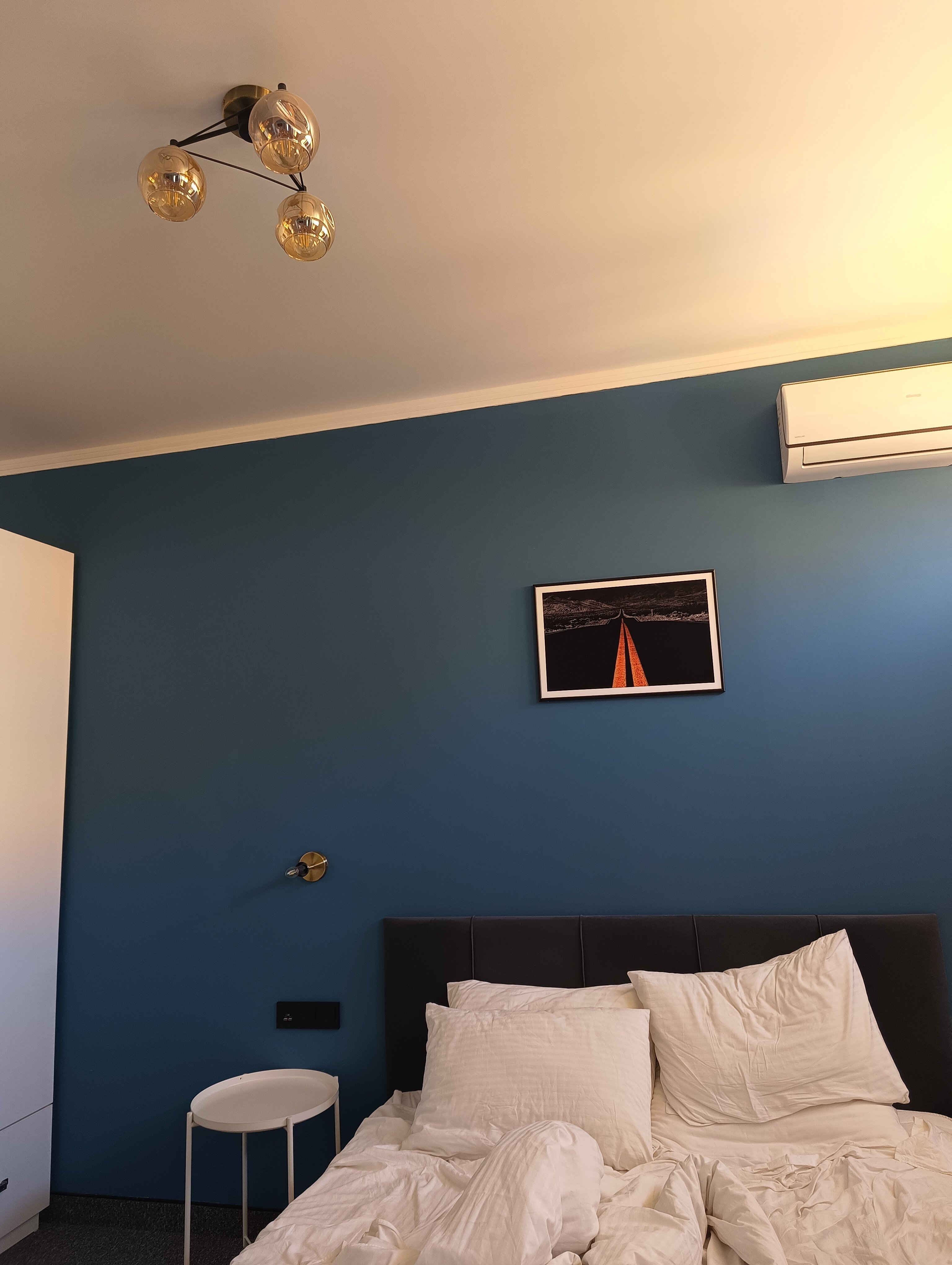 Фото Континент