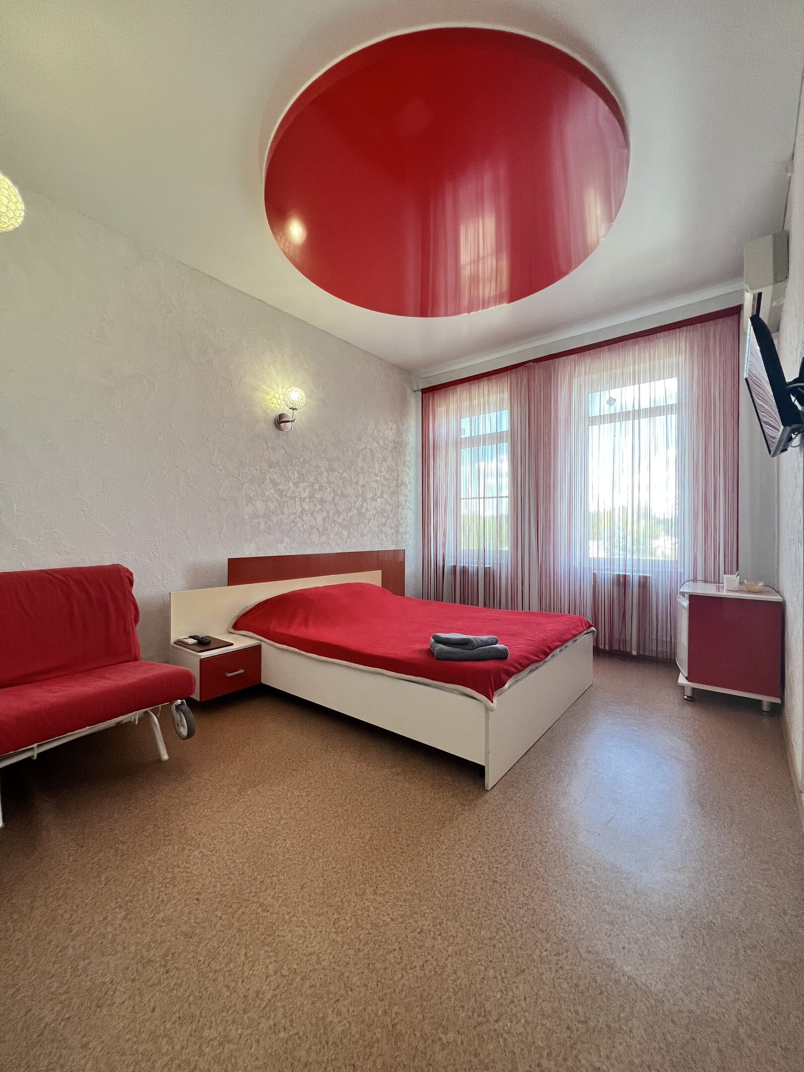 Фото Славия