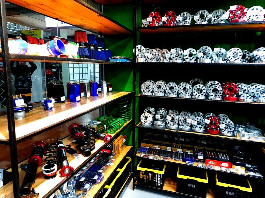 Auto parts and auto goods store Ajs, Almaty, photo