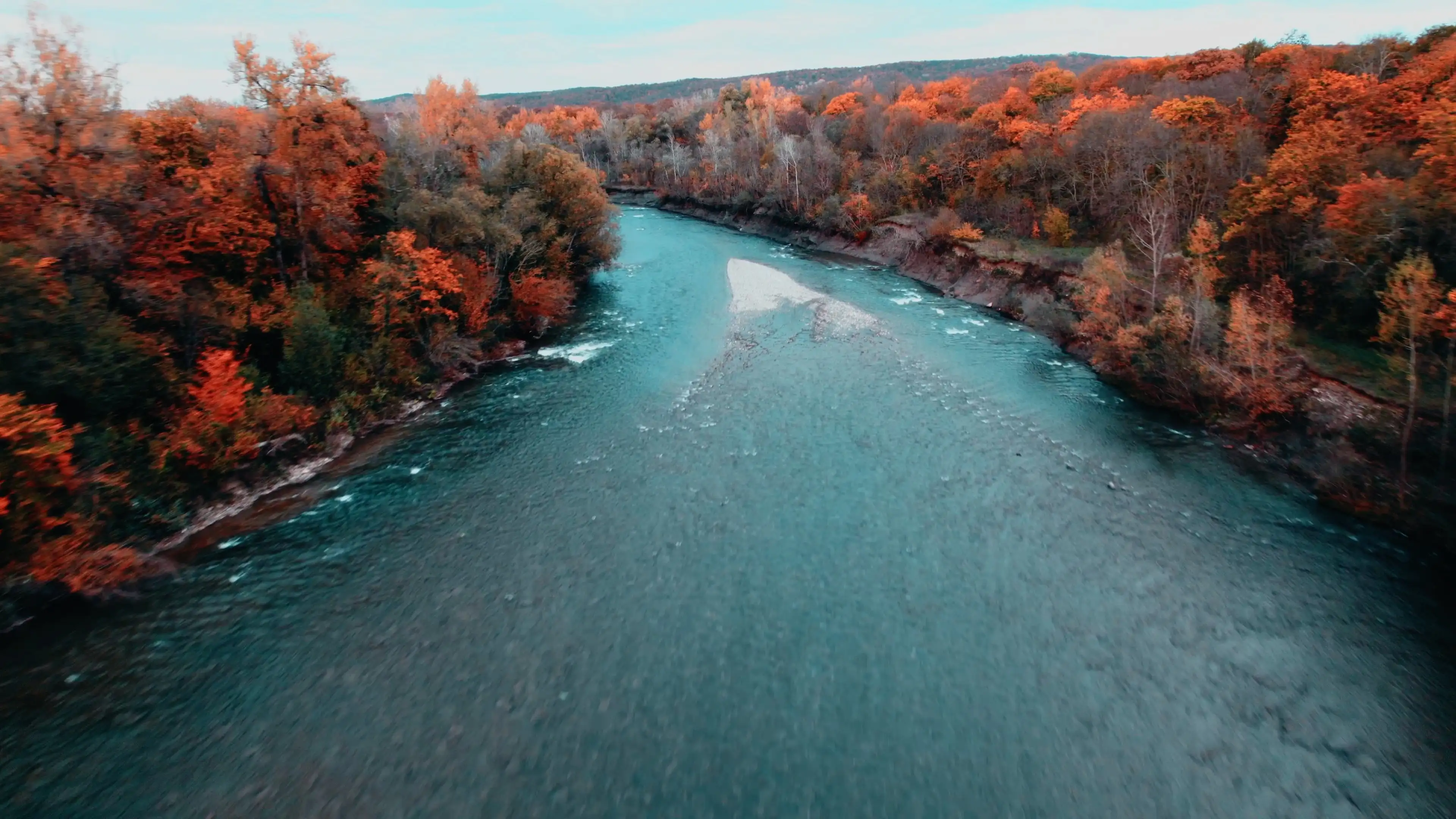 Фото Дом у реки