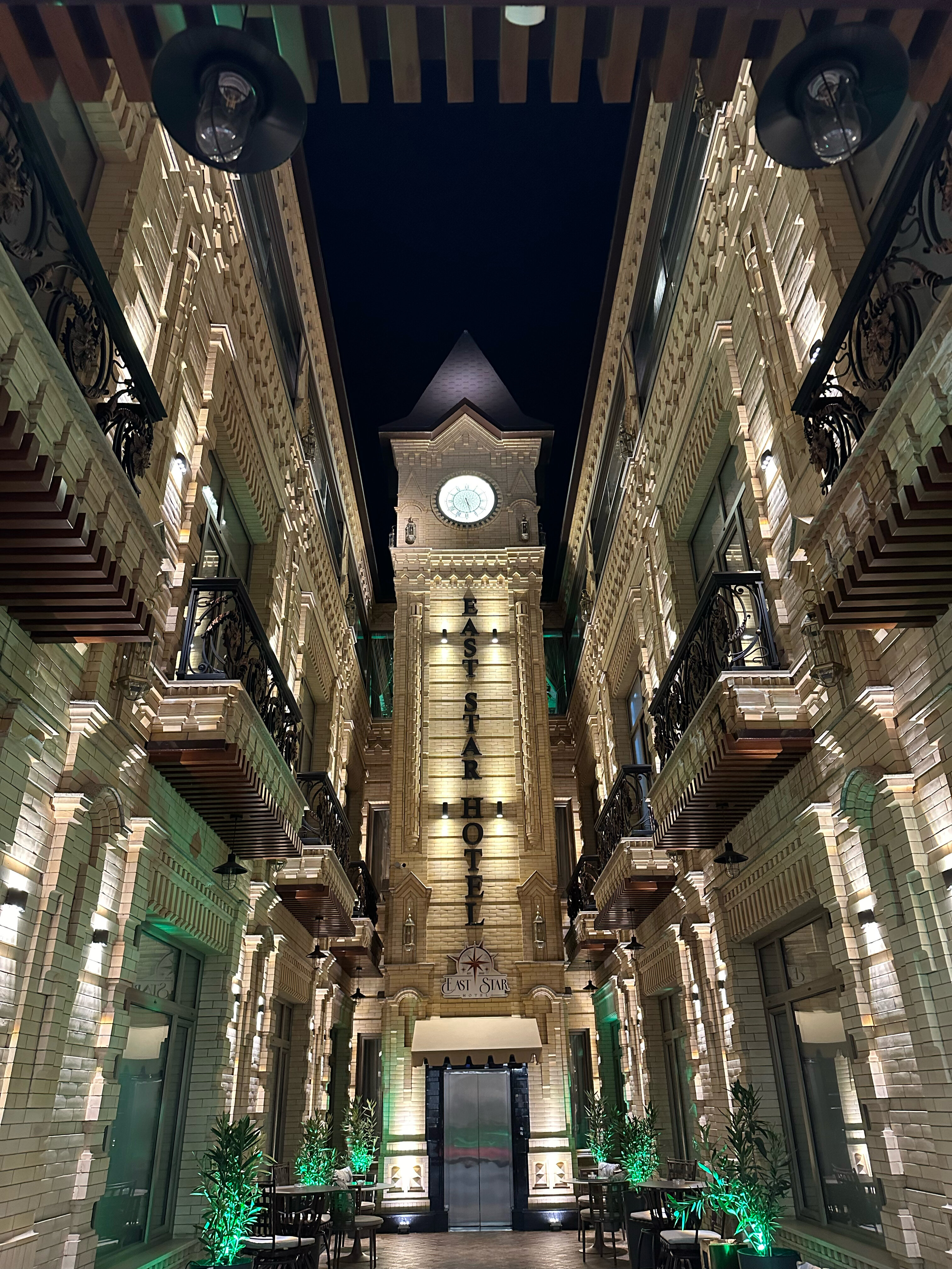 Фото East Star Hotel