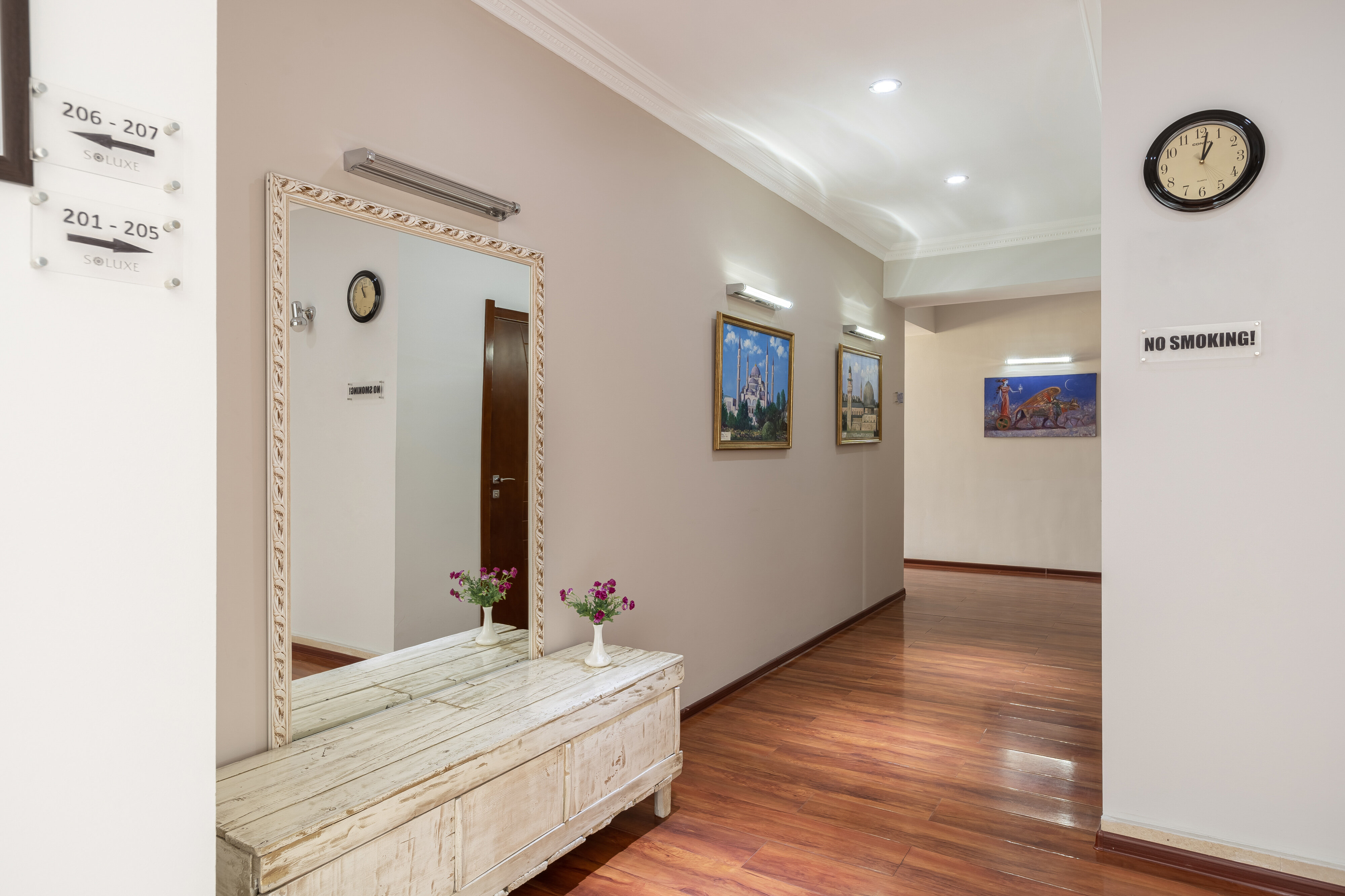 Фото Soluxe Bishkek Hotel