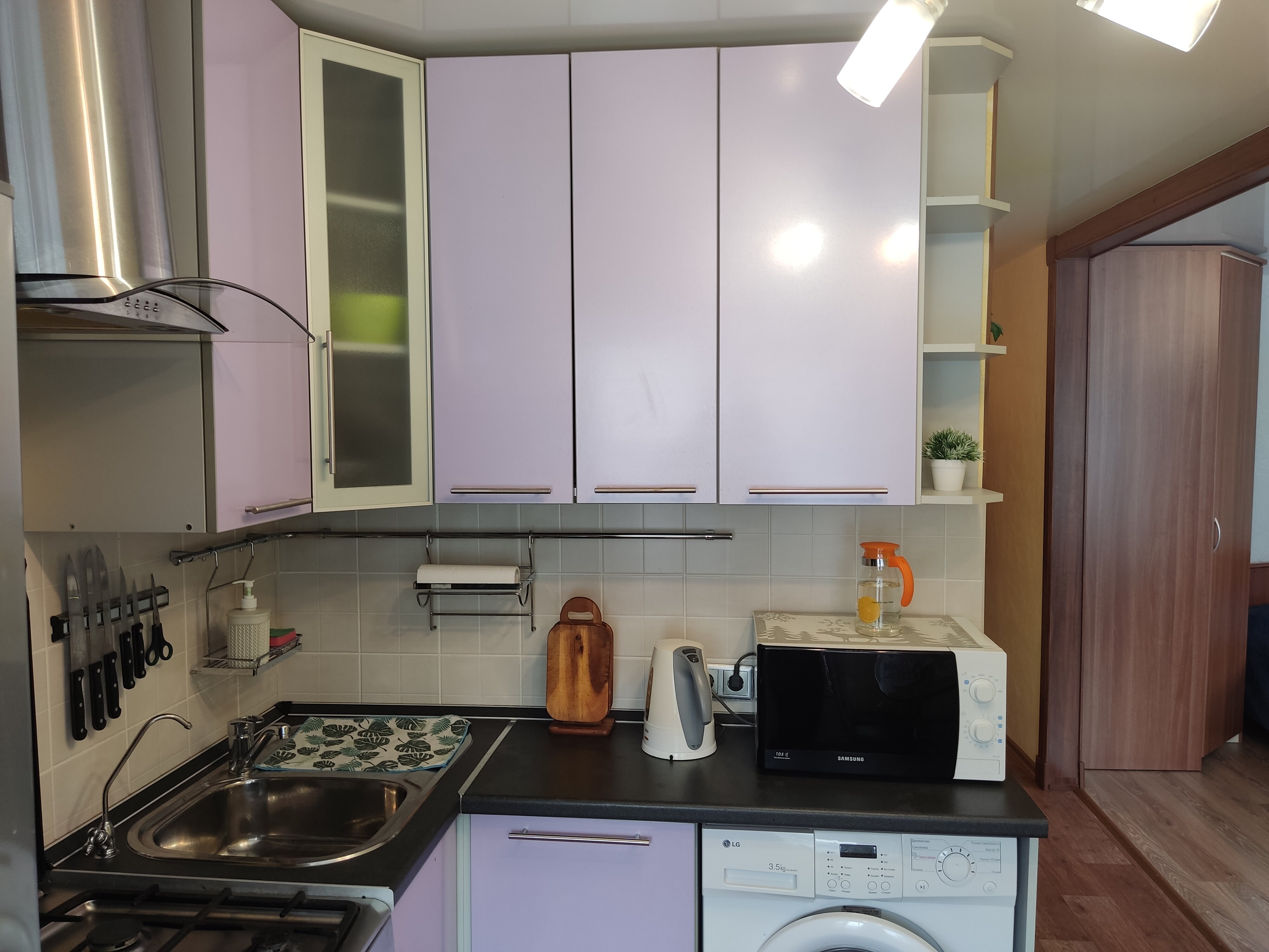 Фото Апартаменты на Трудовых резервов, 13