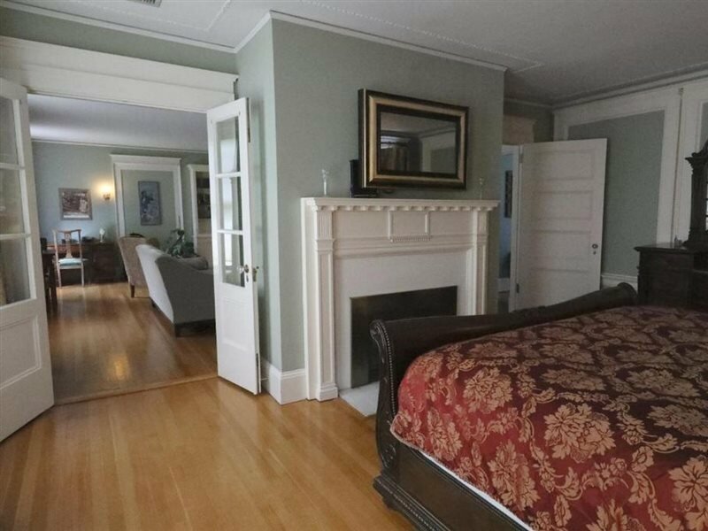 Фото Gateways Inn & Restaurant