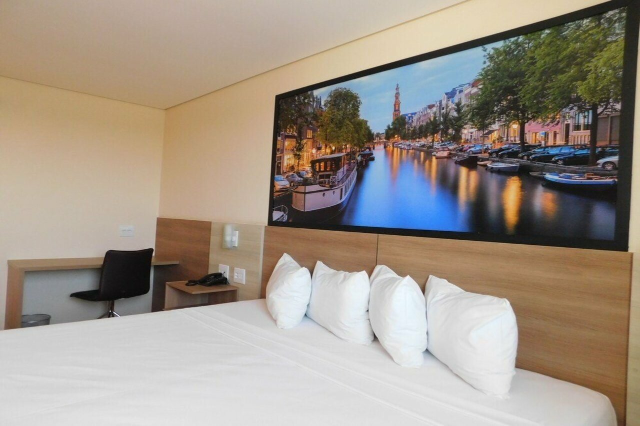 Фото Hotel Amsterdam Montes Claros