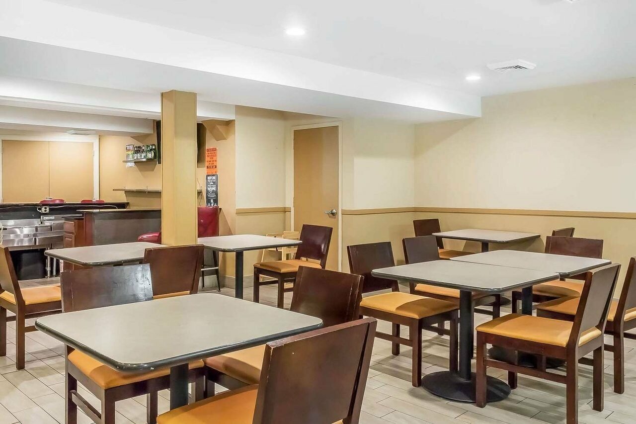 Фото Motel 6 Lester, Pa - Philadelphia Airport