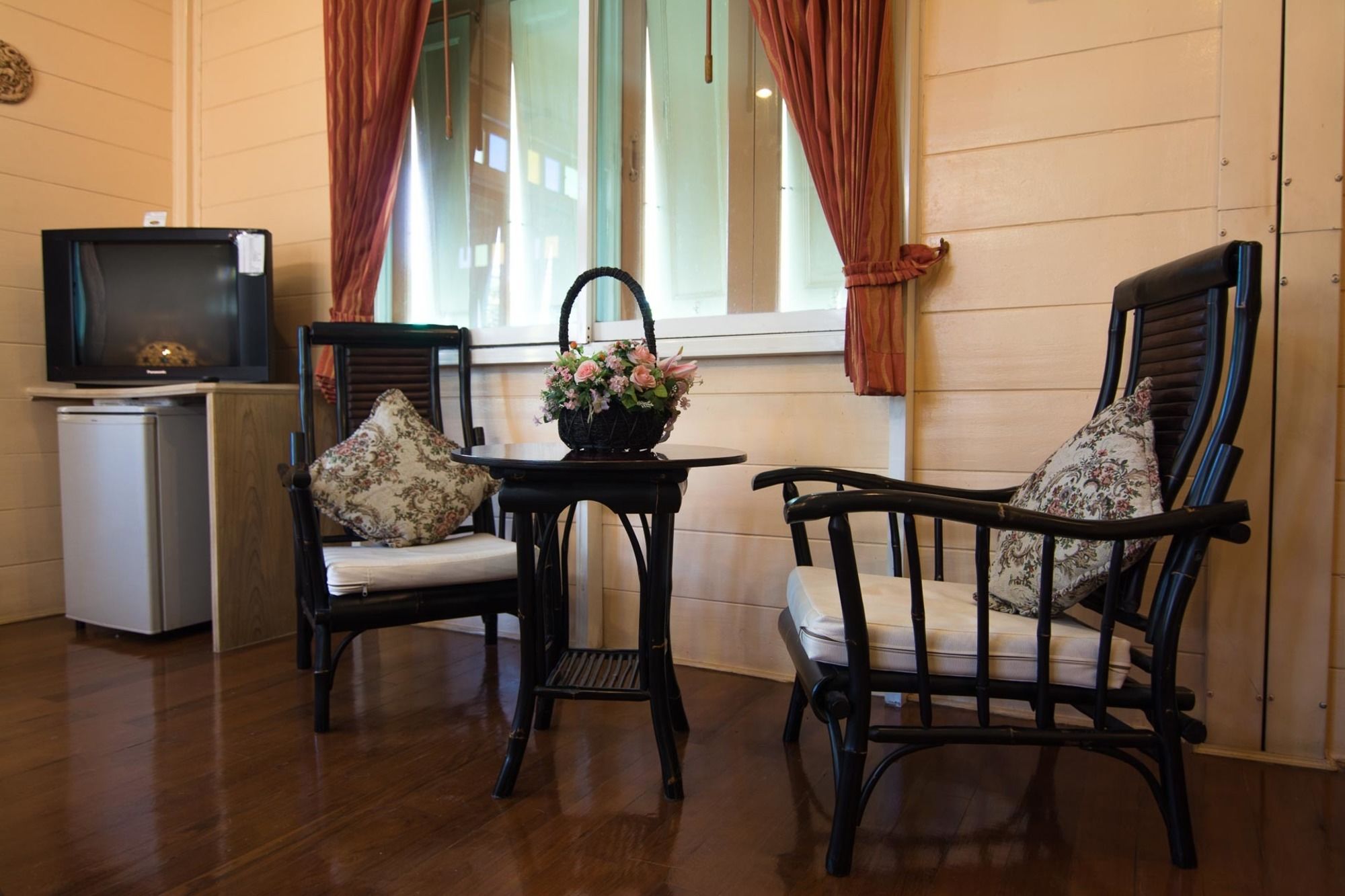 Фото Samsen sam Place