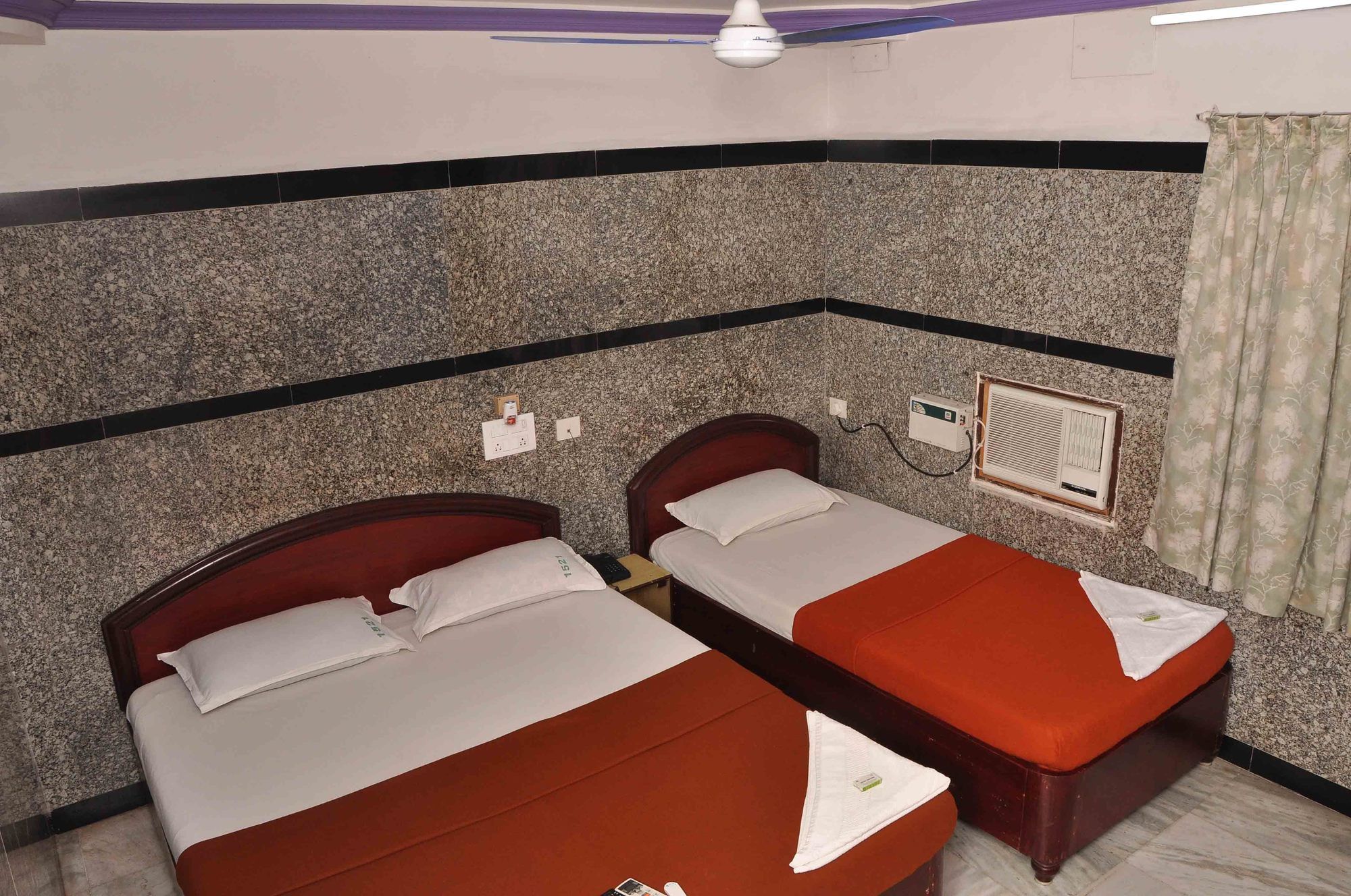 Фото Hotel Greens