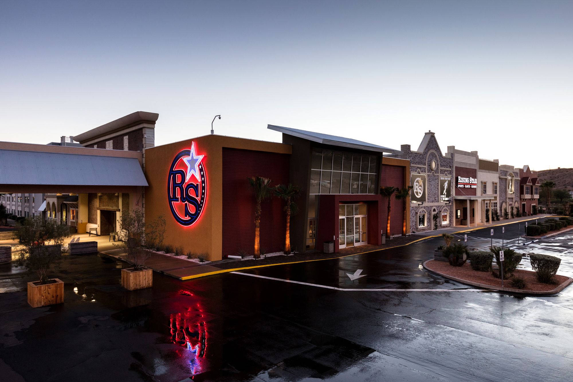 Фото Rising Star Sports Ranch Resort