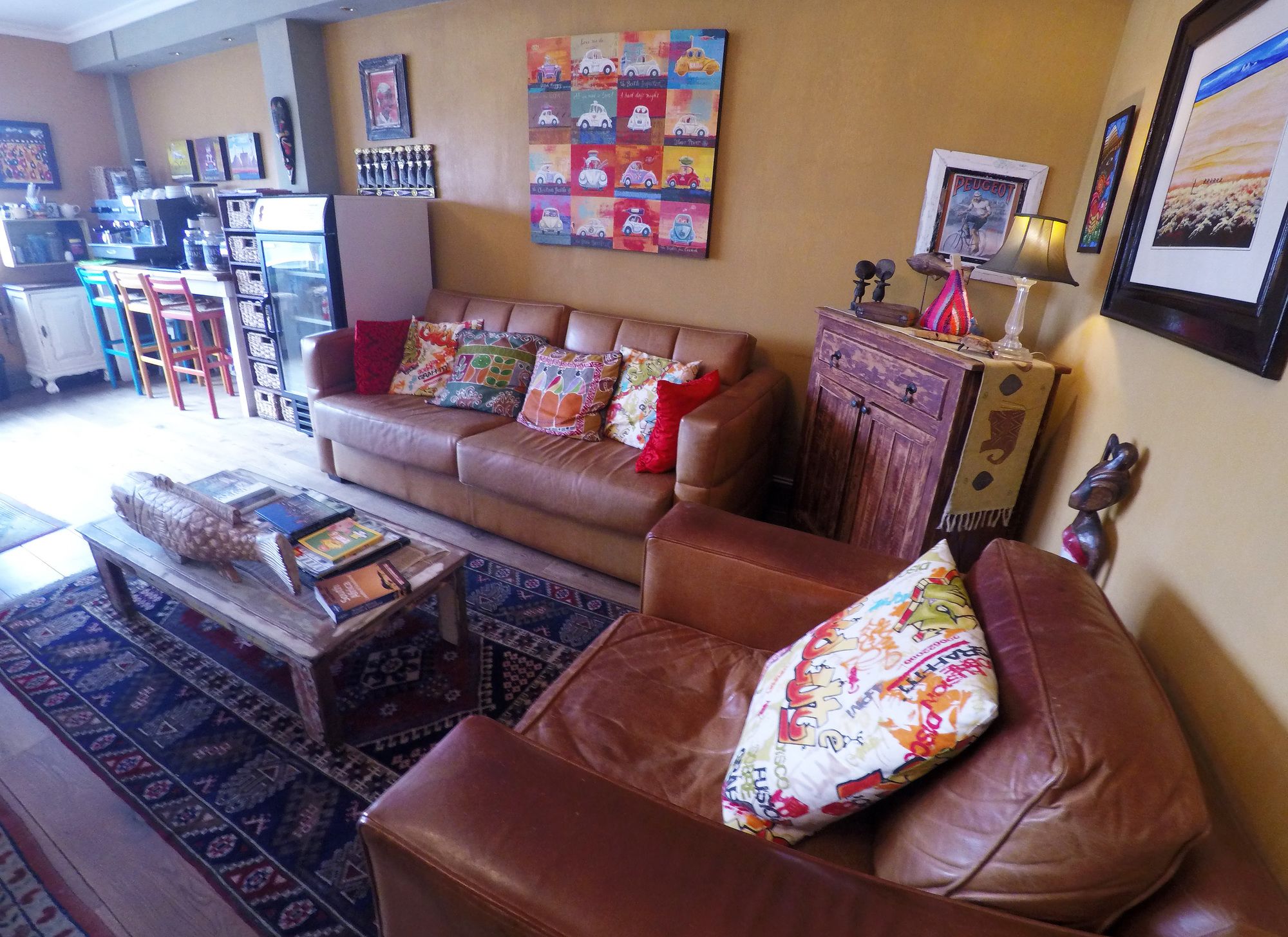 Фото Dolphin Inn Guesthouse