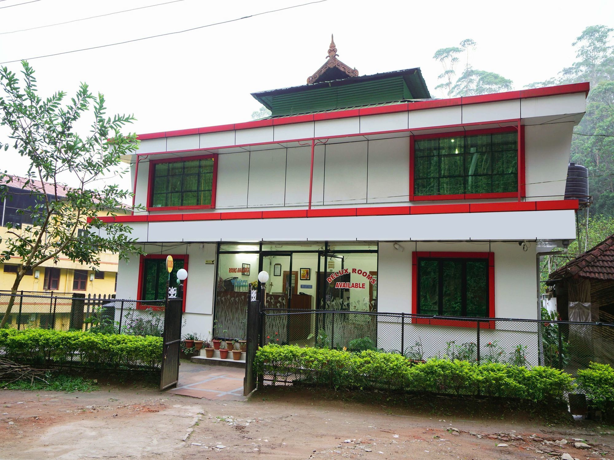 Фото отеля 1