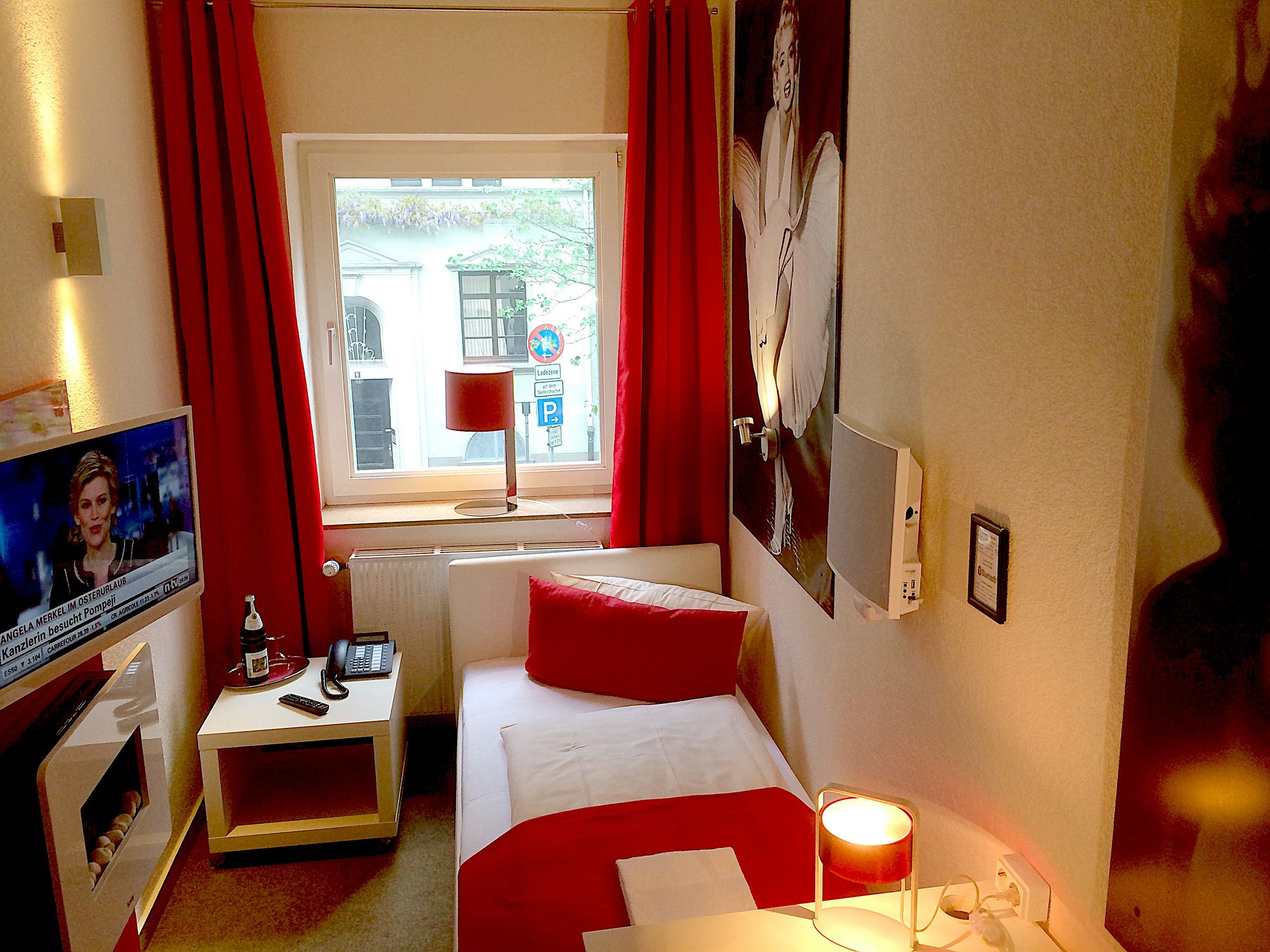 Фото Hotel Alt Deutz City-Messe-Arena