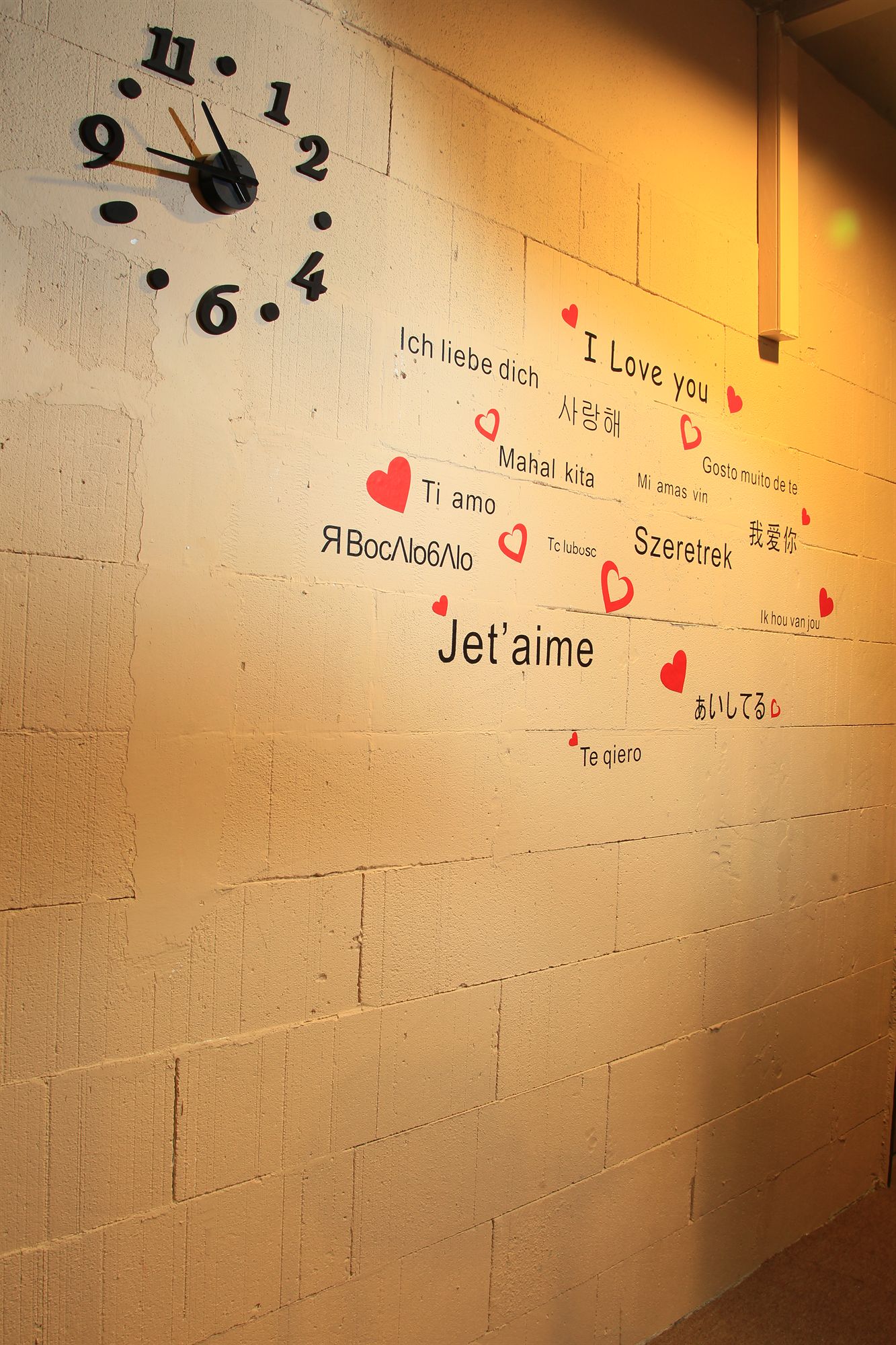 Фото The Room @ Zishi Hostel