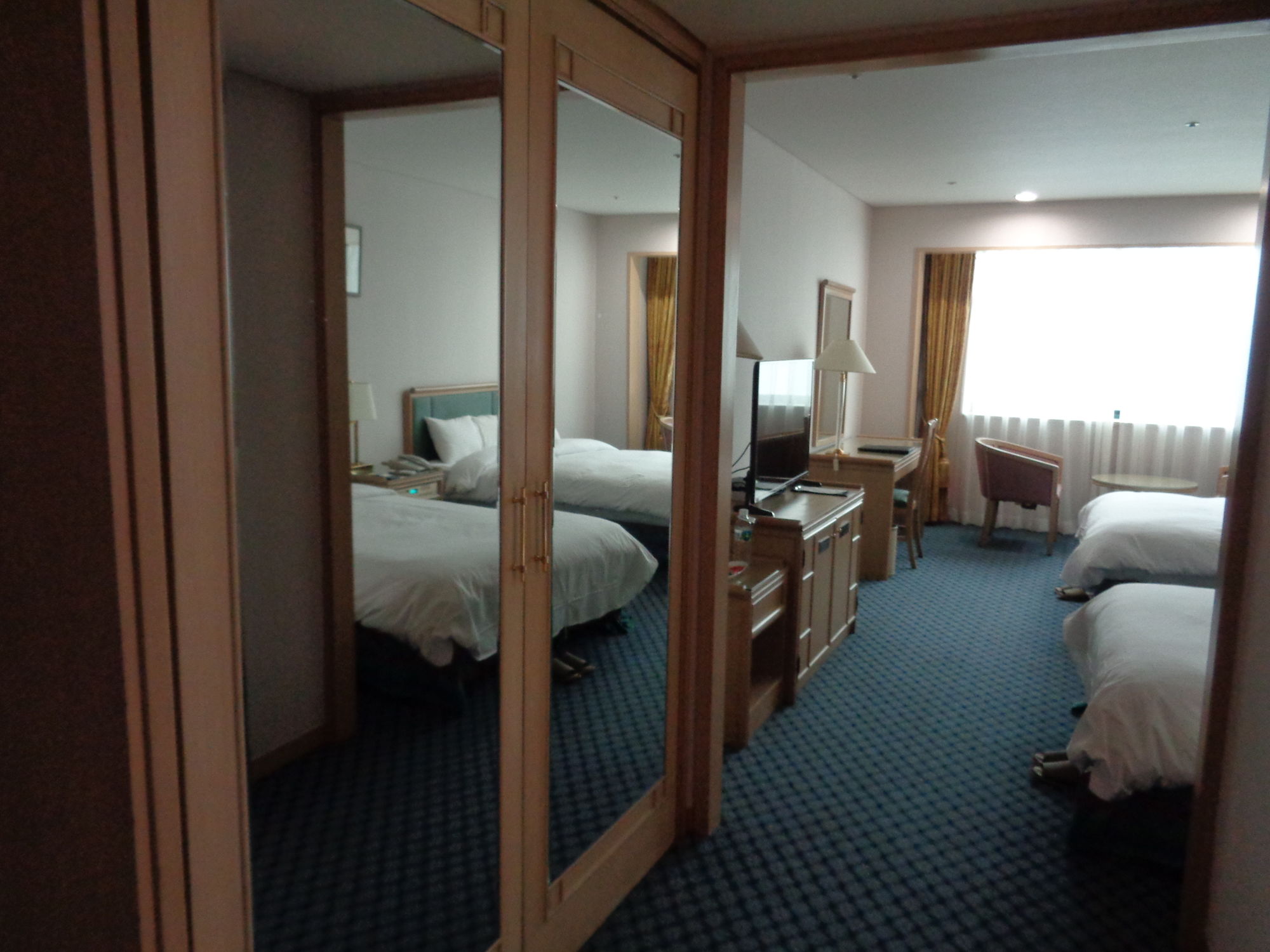 Фото Legend Hotel