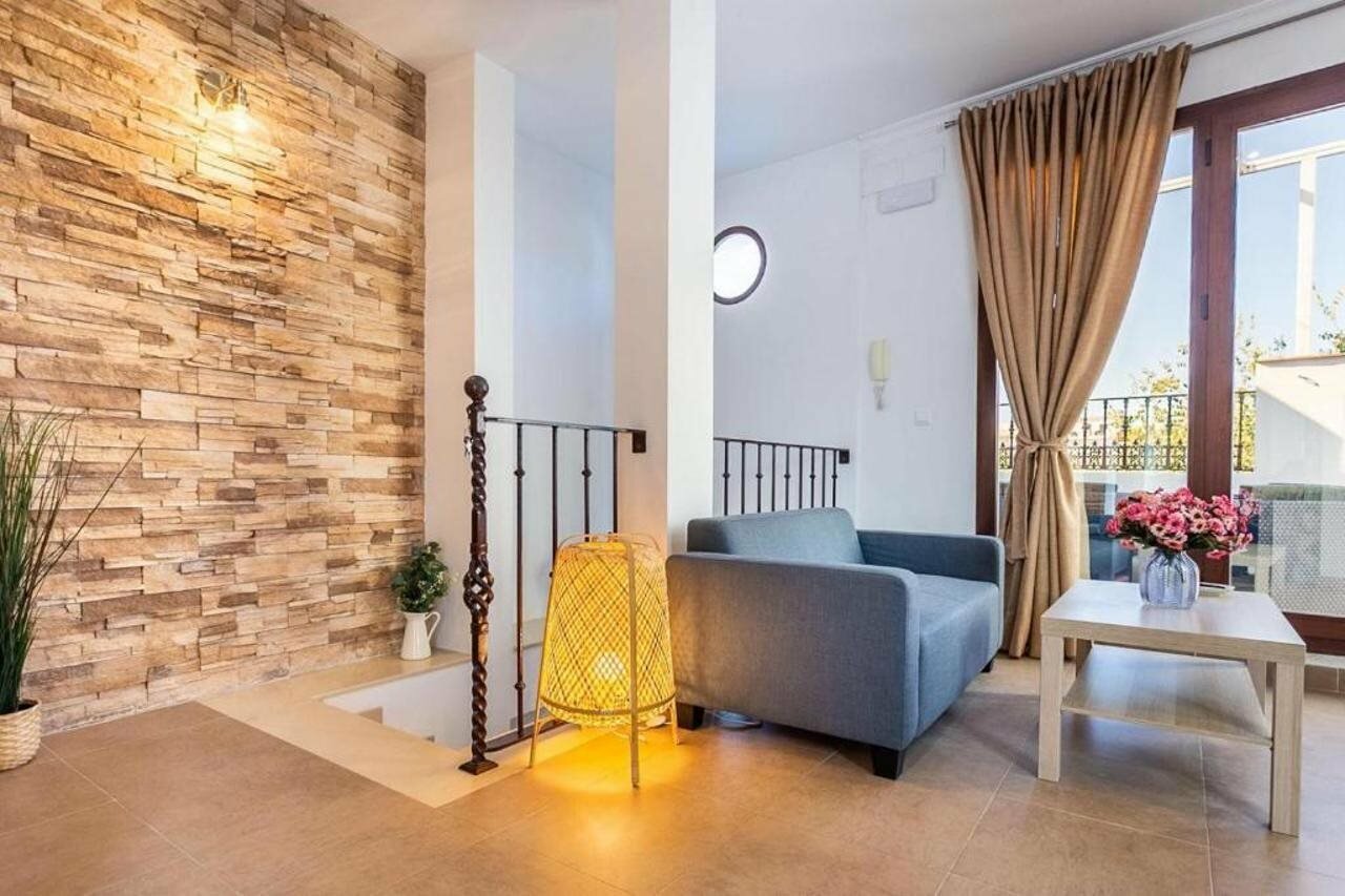 Фото Hotel Patio de la Alameda