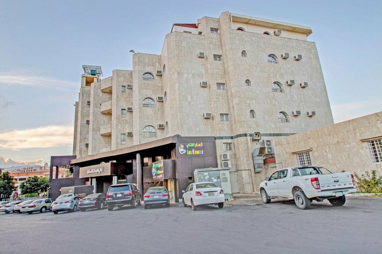 Фото Oyo 595 Aali For Residental Units