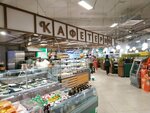 Perekryostok (Slavy Avenue, 50/48), cafe