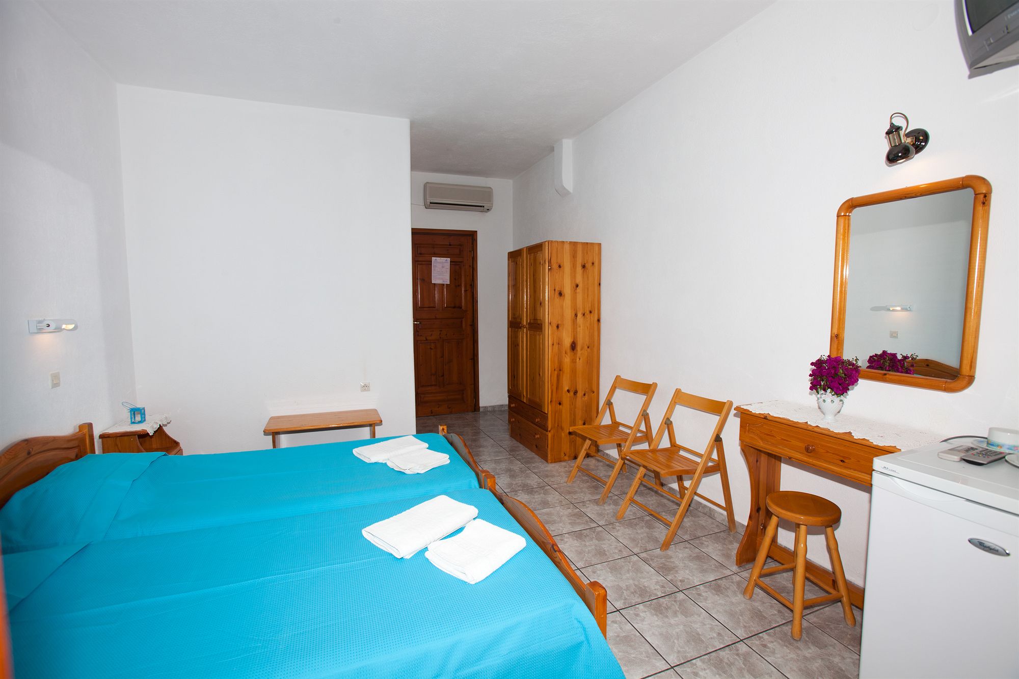 Фото Nicolas Studios