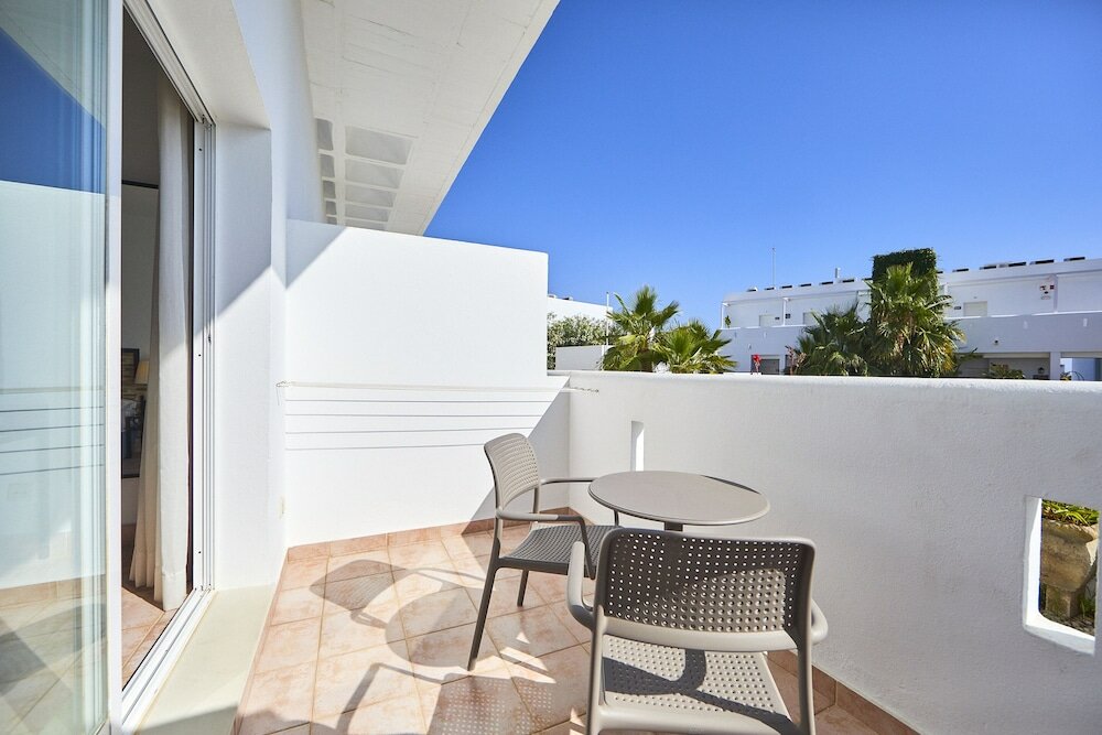 Фото Fergus Conil Park