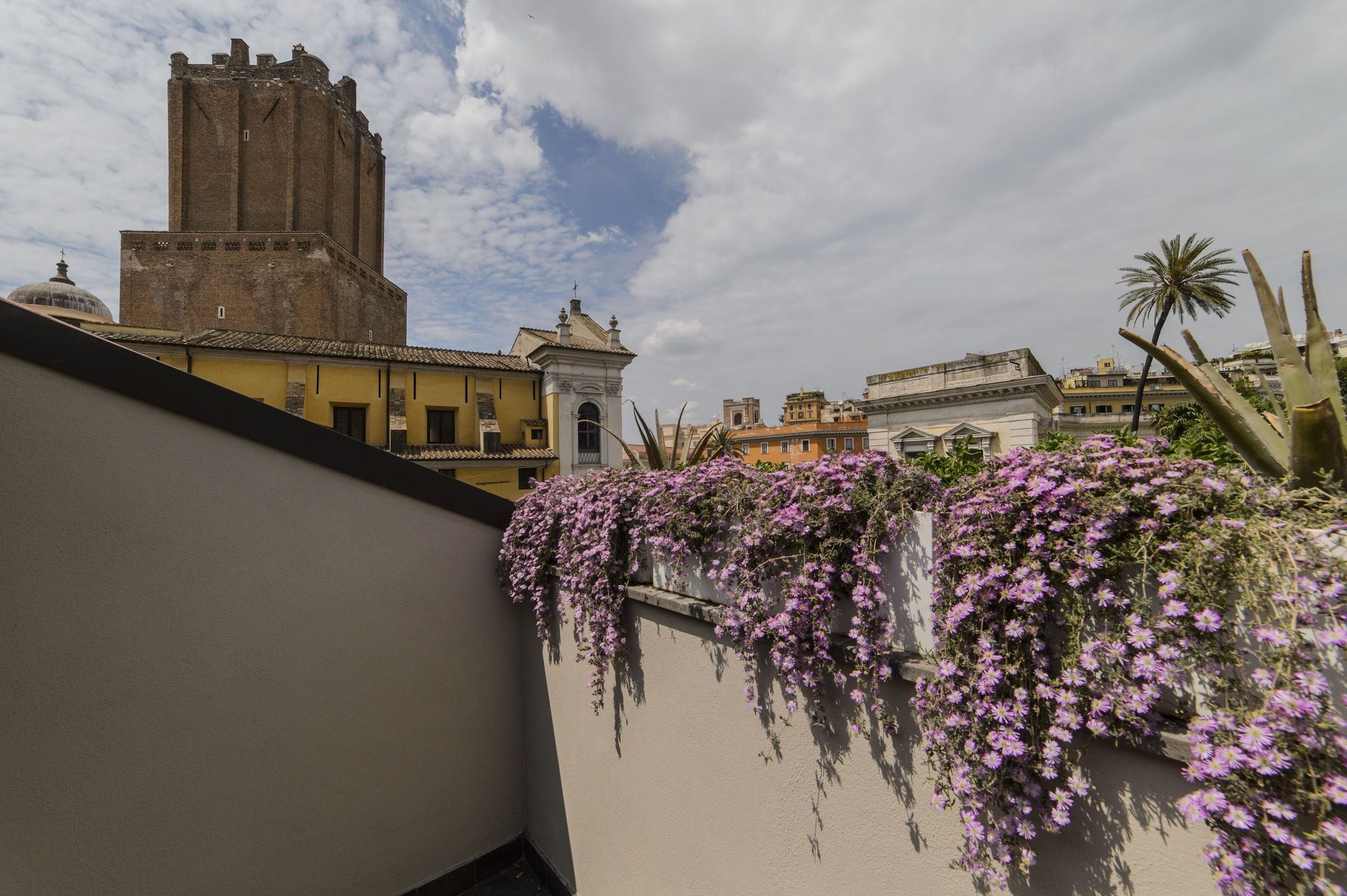 Фото Roma Luxus Hotel