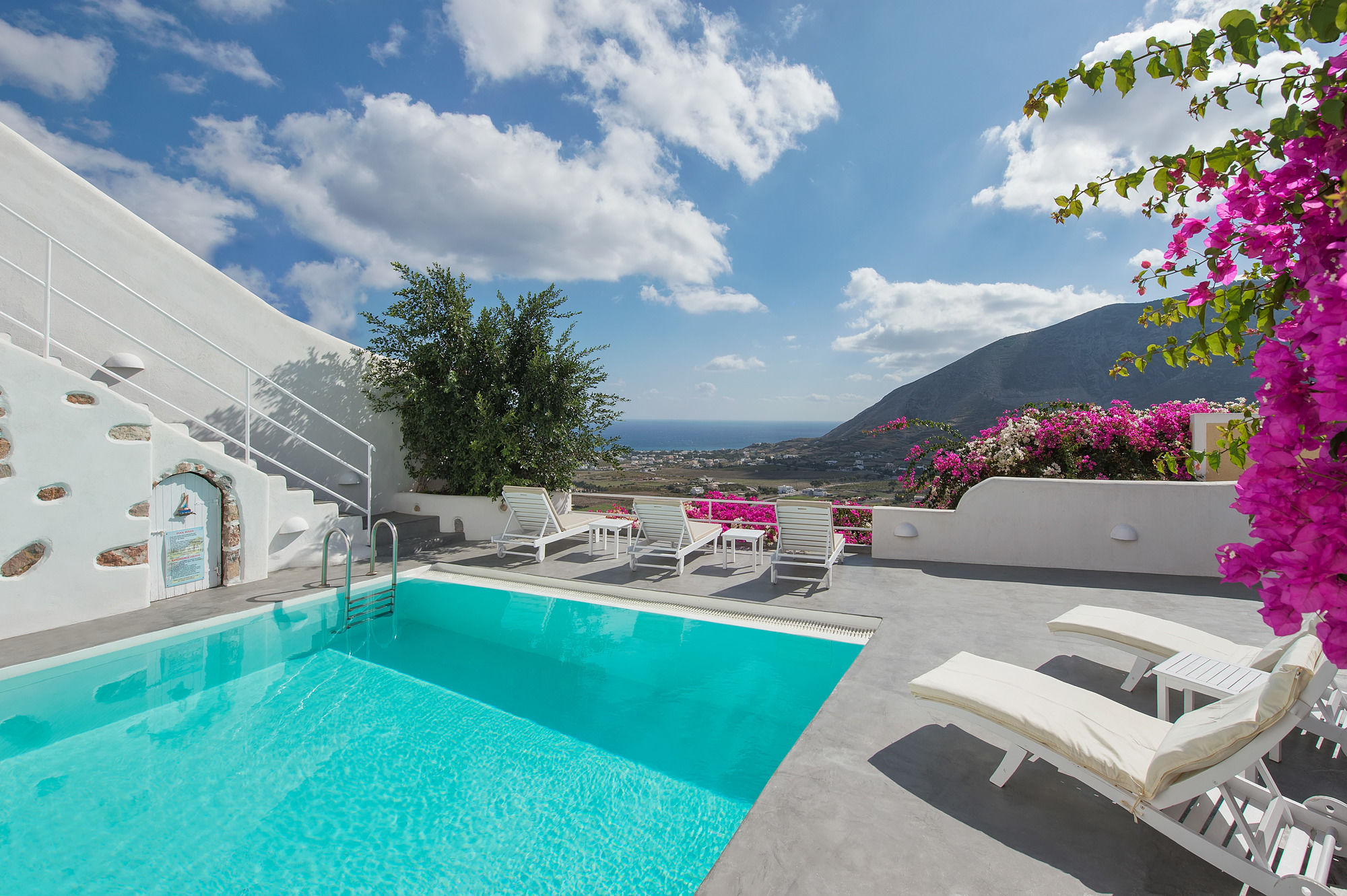 Фото White Cave Private Villa