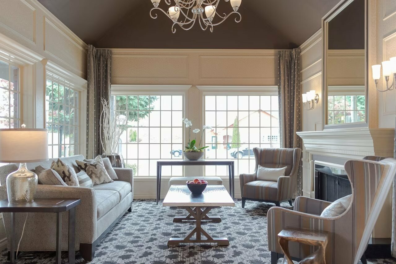 Фото Wingate by Wyndham Bellingham Heritage Inn