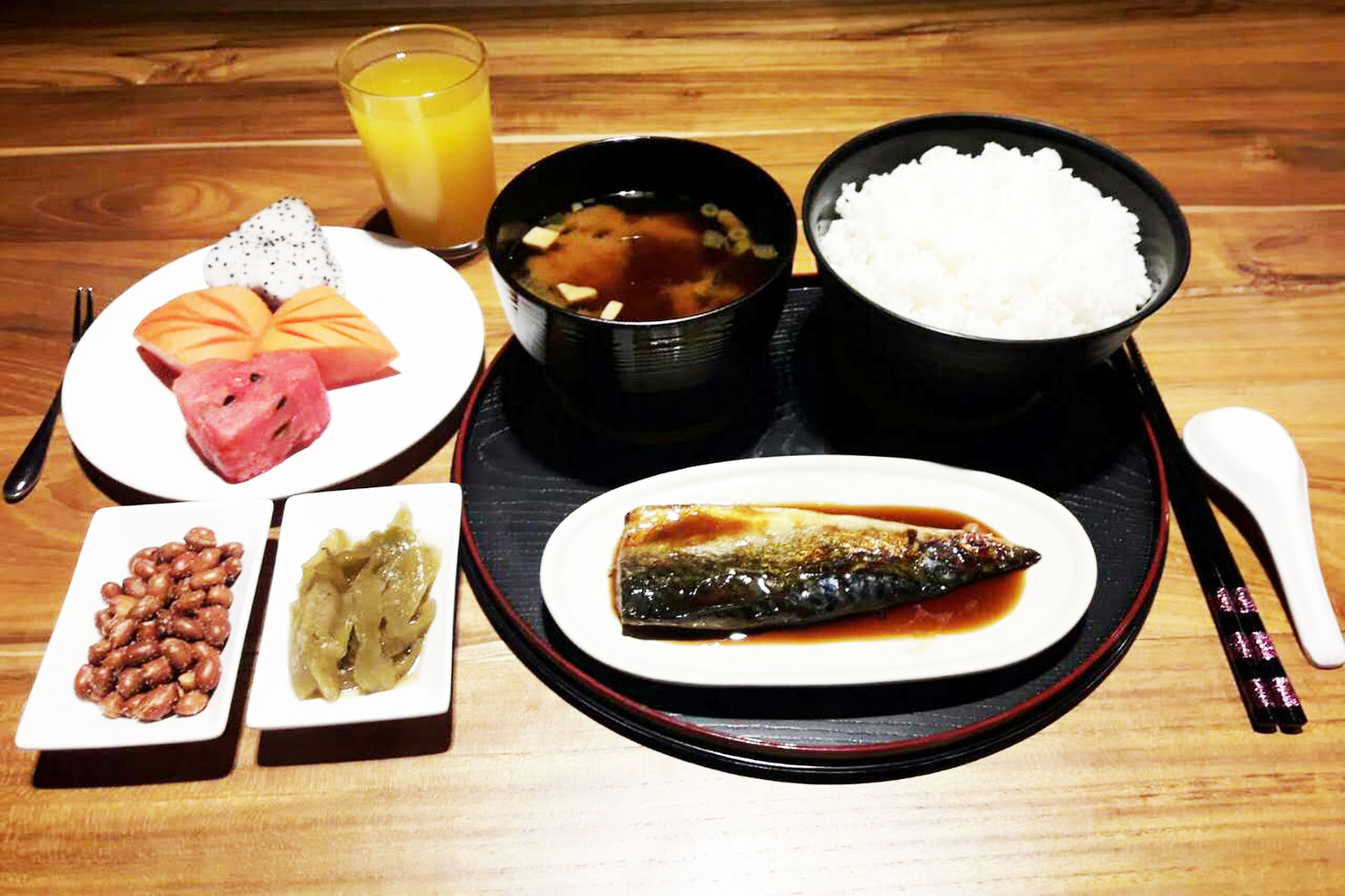 Фото Yazhou Foryou Hotel